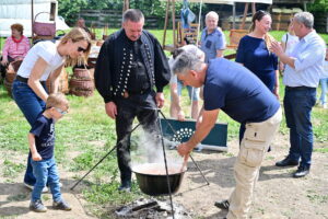 Táj-Kapocs Alapítvány