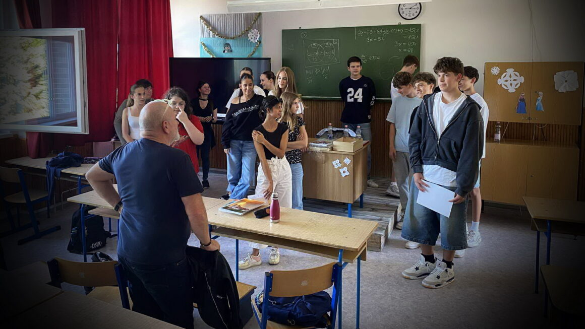 Alacoolj! – Rendhagyó osztályfőnöki órák a civil szféra megismertetéséért